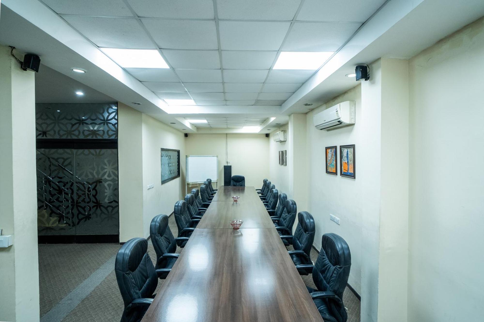 Enkay Residency V Block-Cyber City Gurgaon Extérieur photo