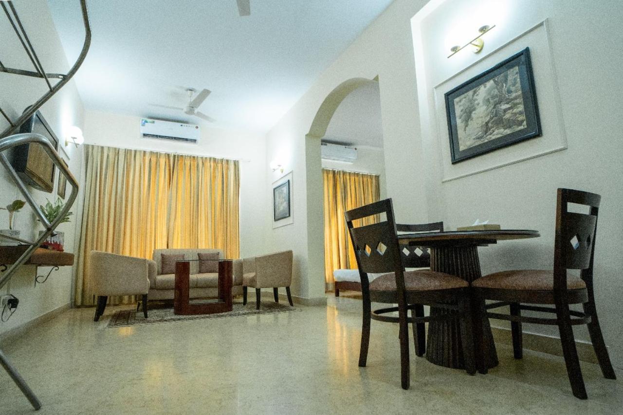 Enkay Residency V Block-Cyber City Gurgaon Extérieur photo